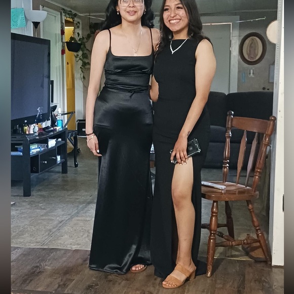 Heels - Picture 6 of 6